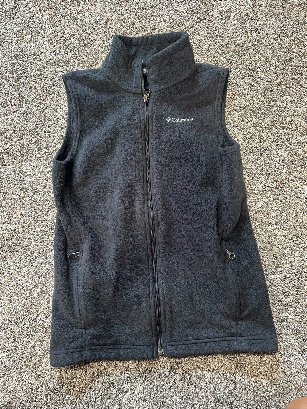 Black/Dark Gray Columbia Vest